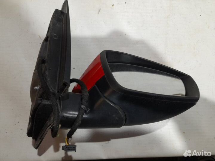 Зеркало правое Volkswagen Polo 6R1 cbzb