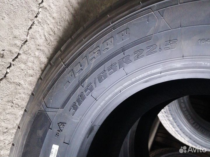 Грузовые шины 385 65 22 5 прицепная новая Jinyu