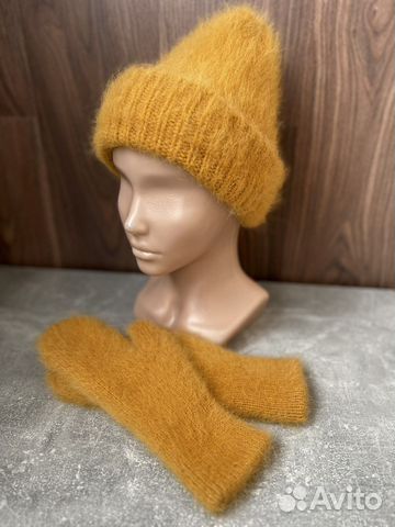 Шапка и варежки из пух норки (ангора)