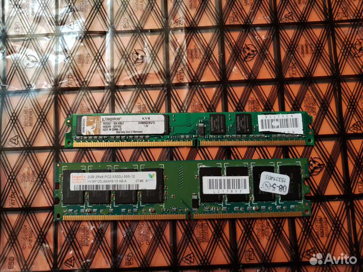 Оперативная память 1 и 2 гб DDR2