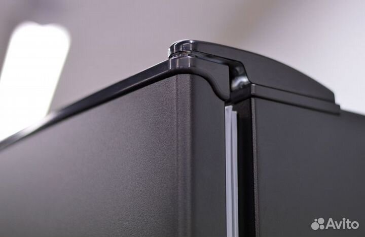 Холодильник Nordfrost NRT 141 232 черный матовый