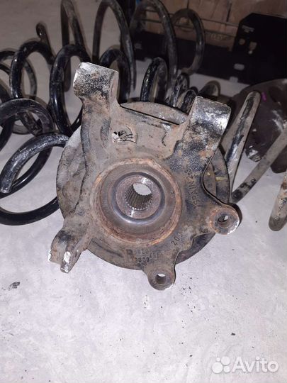 Задняя ступица на мерседес 447