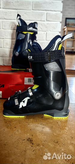 Горнолыжные ботинки