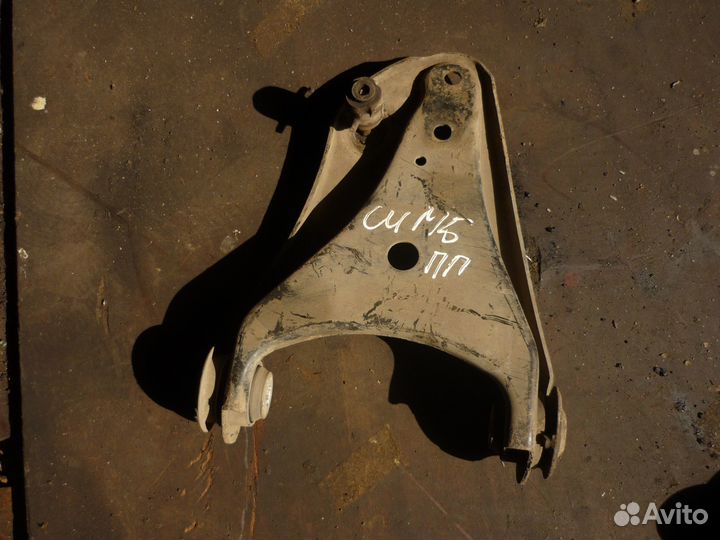 Рычаг передний правый Рено Симбол