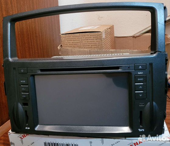Магнитола на Митсубиси Паджеро 4