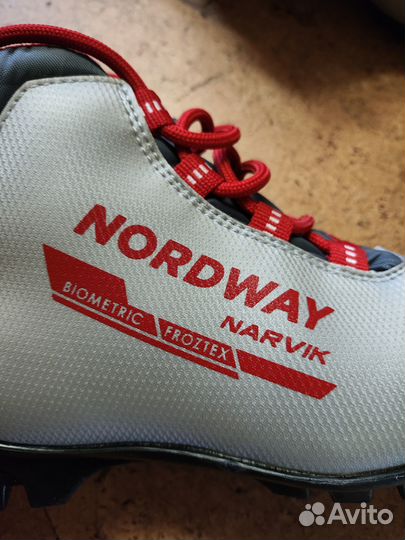 Лыжные ботинки детские 34