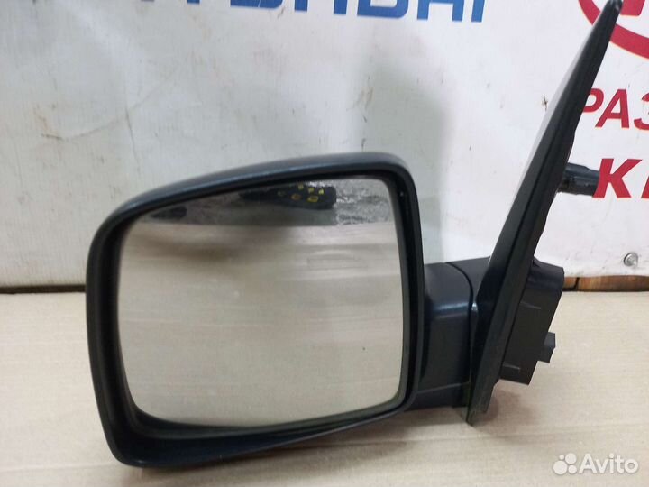 Зеркало левое Hyundai h1
