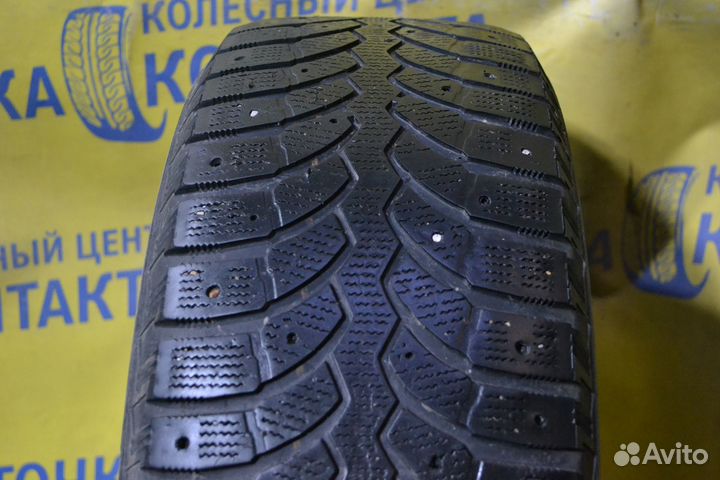 Bridgestone Blizzak Spike-01 235/60 R17