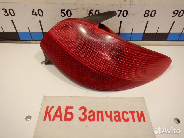 Фонарь задний Peugeot 206