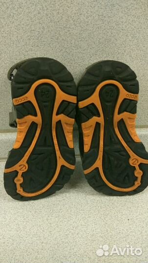Открытые сандалии Ecco размер 24