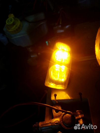 Повторитель поворота газ-31105