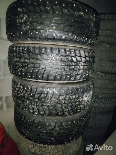 R17 Michelin Agility 235/65, PCD 5x120 DIA 72.6