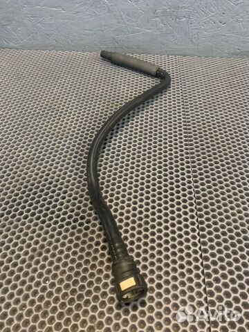 Трубка топливная задняя Porsche Panamera 970 рест