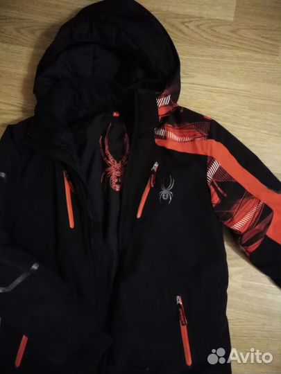 Куртка демисезонная с подкладом