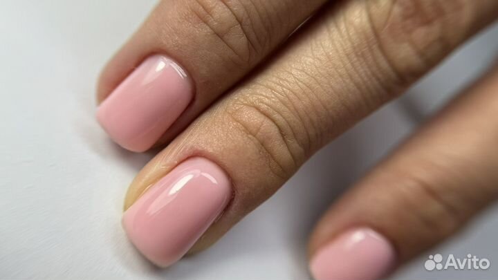 Мастер маникюра и педикюра