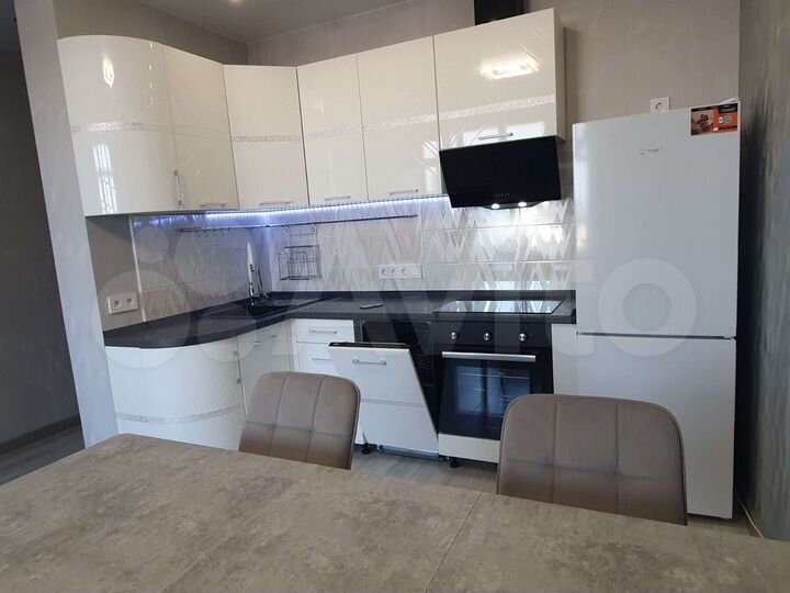 3-к. квартира, 75 м², 3/23 эт.