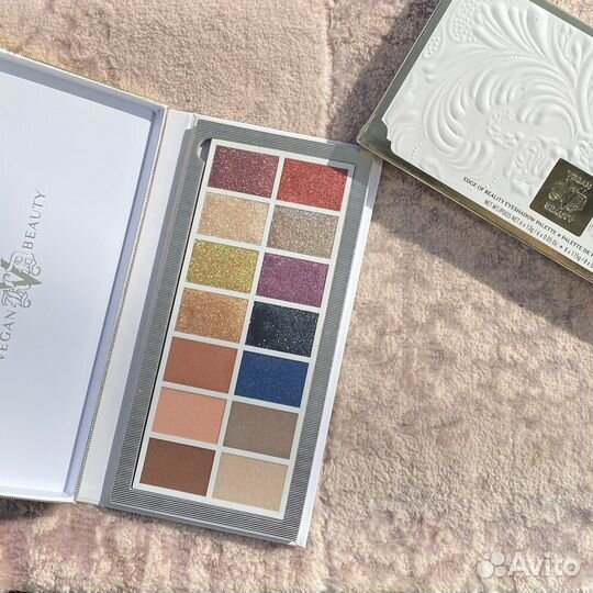 Палетка теней KVD Vegan Beauty