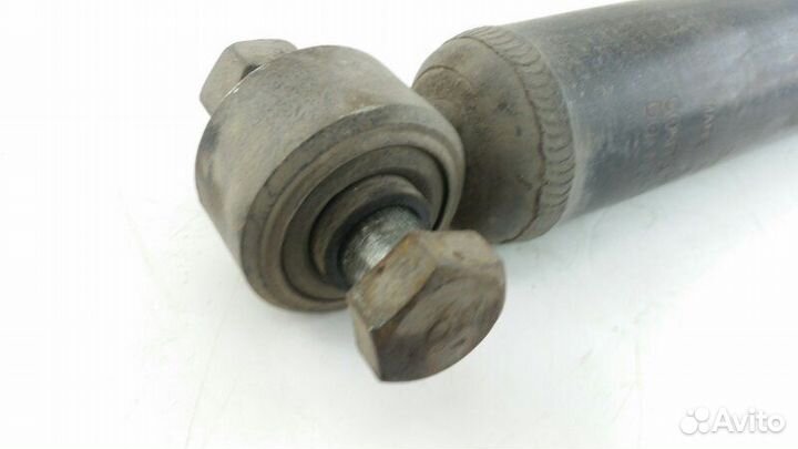 Амортизатор задний Mitsubishi Pajero Sport K96W