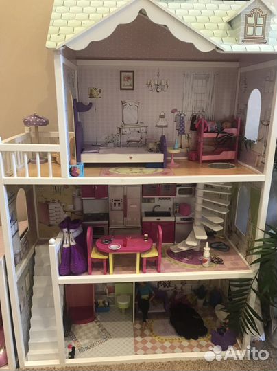 Домик кукольный