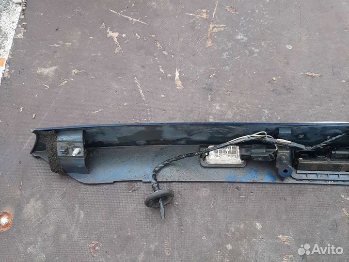 Накладка крышки багажника Форд Мондео 4 универсал