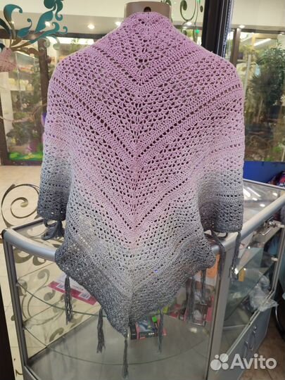 Шаль. Бактус. Ручная работа