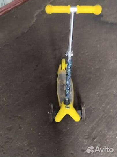 Самокат детский трехколесный бу