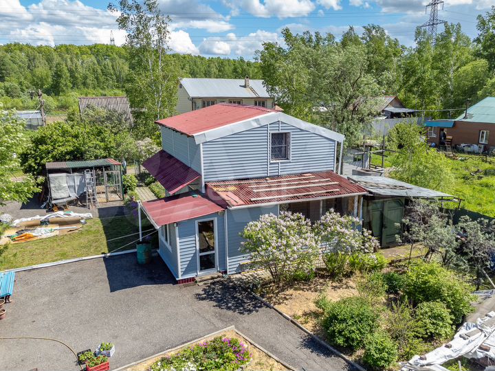 Дом 114 м² на участке 12,5 сот.