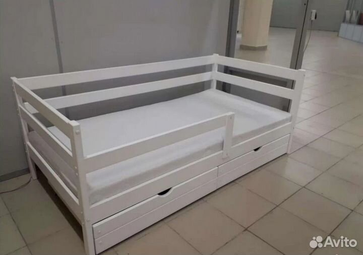 Детская кровать Тахта из массива