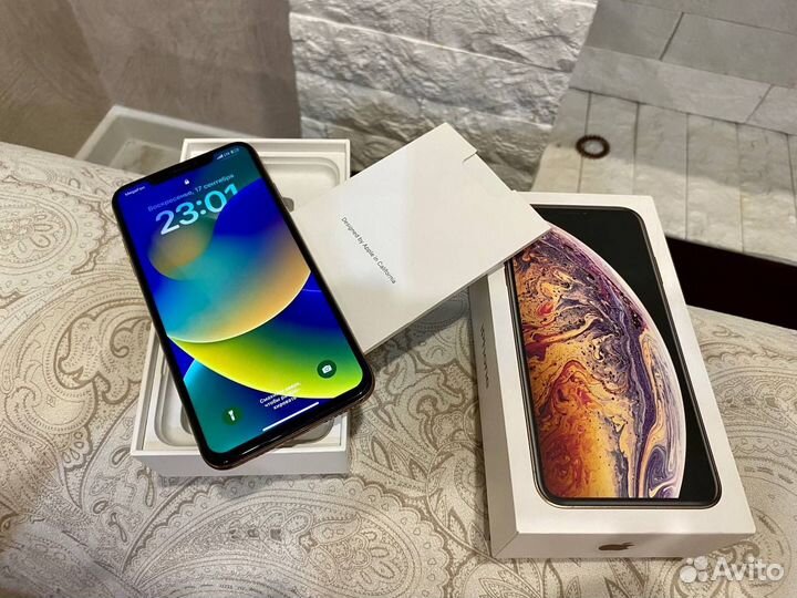 iPhone Xs Max, 64 ГБ