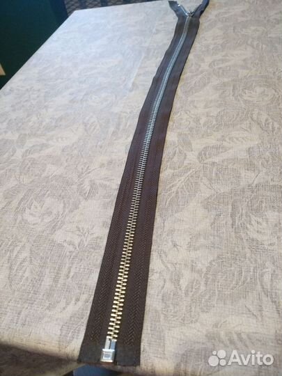 Молния для куртки новая дл65 см металл