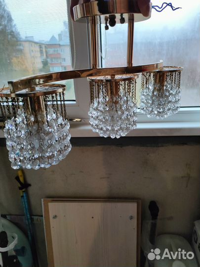 Люстра подвесная потолочная