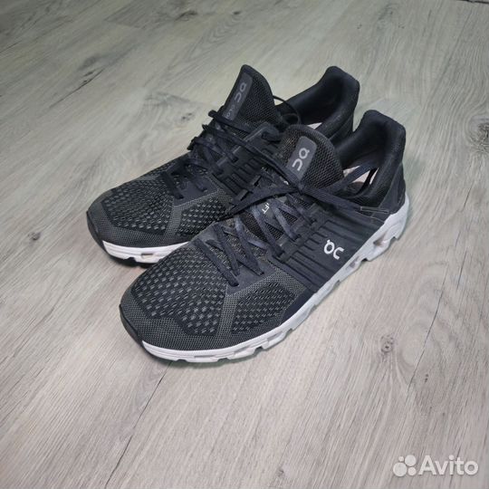 Кроссовки ON running