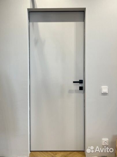 Дверь невидимка