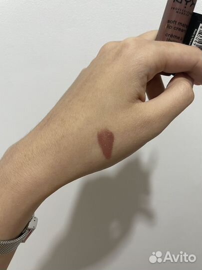 Помада nyx матовая 36