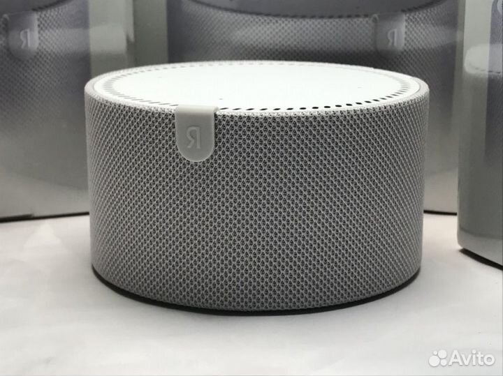 Умная колонка Яндекс Станция Мини с Алисой