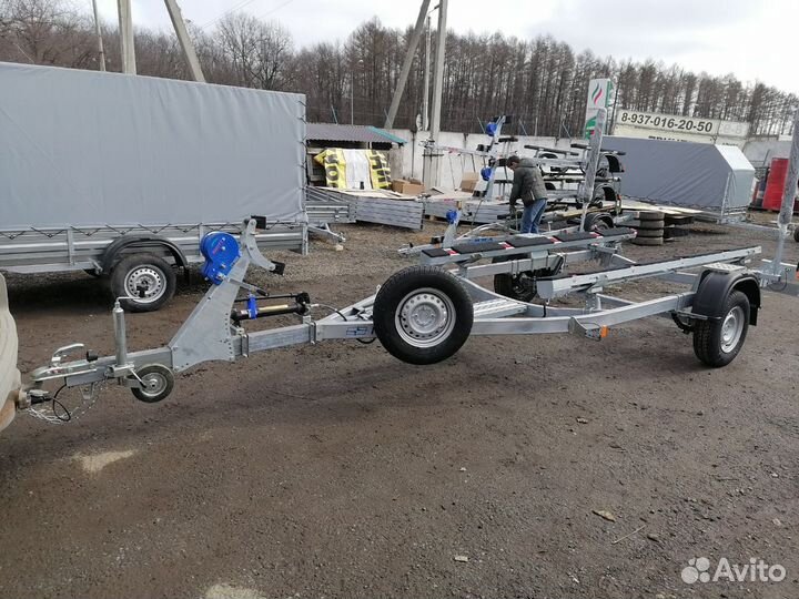 Прицеп лодочный размер 5974*2240*1199 мм