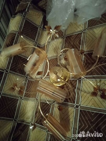 Люстра потолочная бу