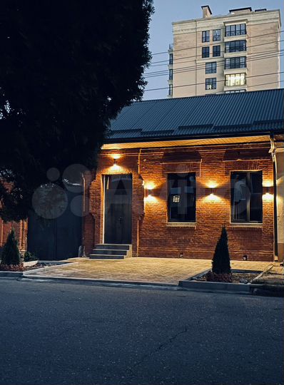 Квартира-студия, 60 м², 1/1 эт.