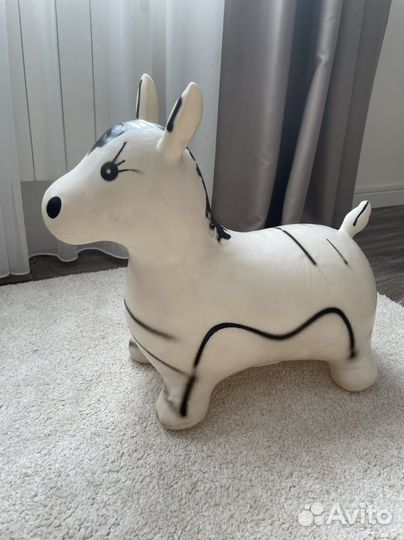 Детская надувная зебра-попрыгун новая