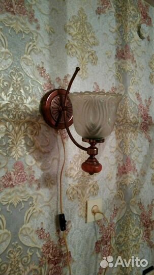 Светильник настенный (бра)