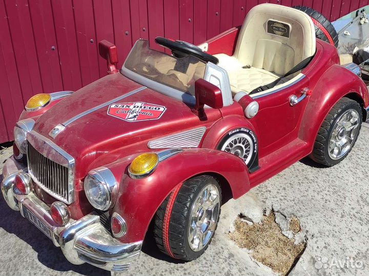 Детский электромобиль бу