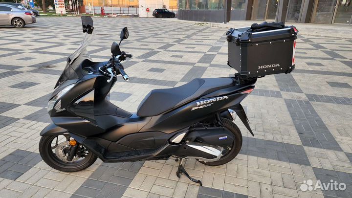 Honda PCX 125 2021 года