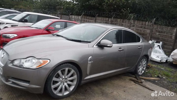 Запчасти Jaguar XF