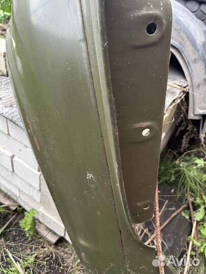 Переднее левое крыло на ЗИЛ