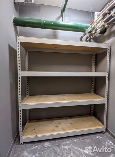 Металлический стеллаж