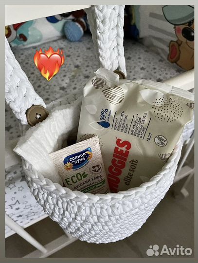 Органайзер на кроватку