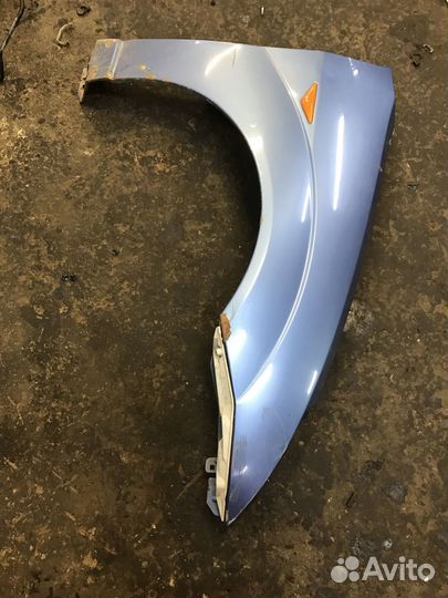 Крыло переднее правое Ford Focus 1