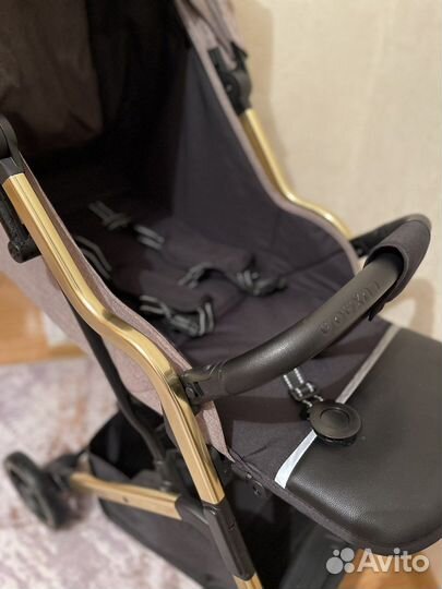 Прогулочная коляска luxmom M16