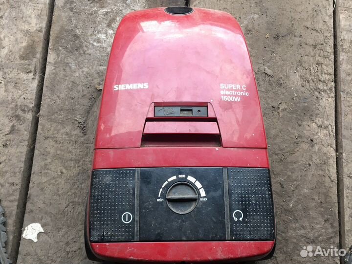 Пылесос на запчасти, двигатель рабатает