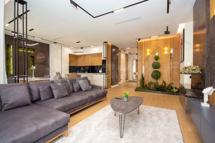 3-к. апартаменты, 143 м², 4/7 эт.